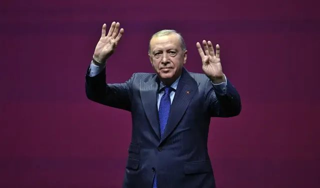 ERDOĞAN: ''TÜRKİYE'NİN ÖNÜNÜ KESMEK İSTEYENLERE FIRSAT VERMEYECEĞİZ''